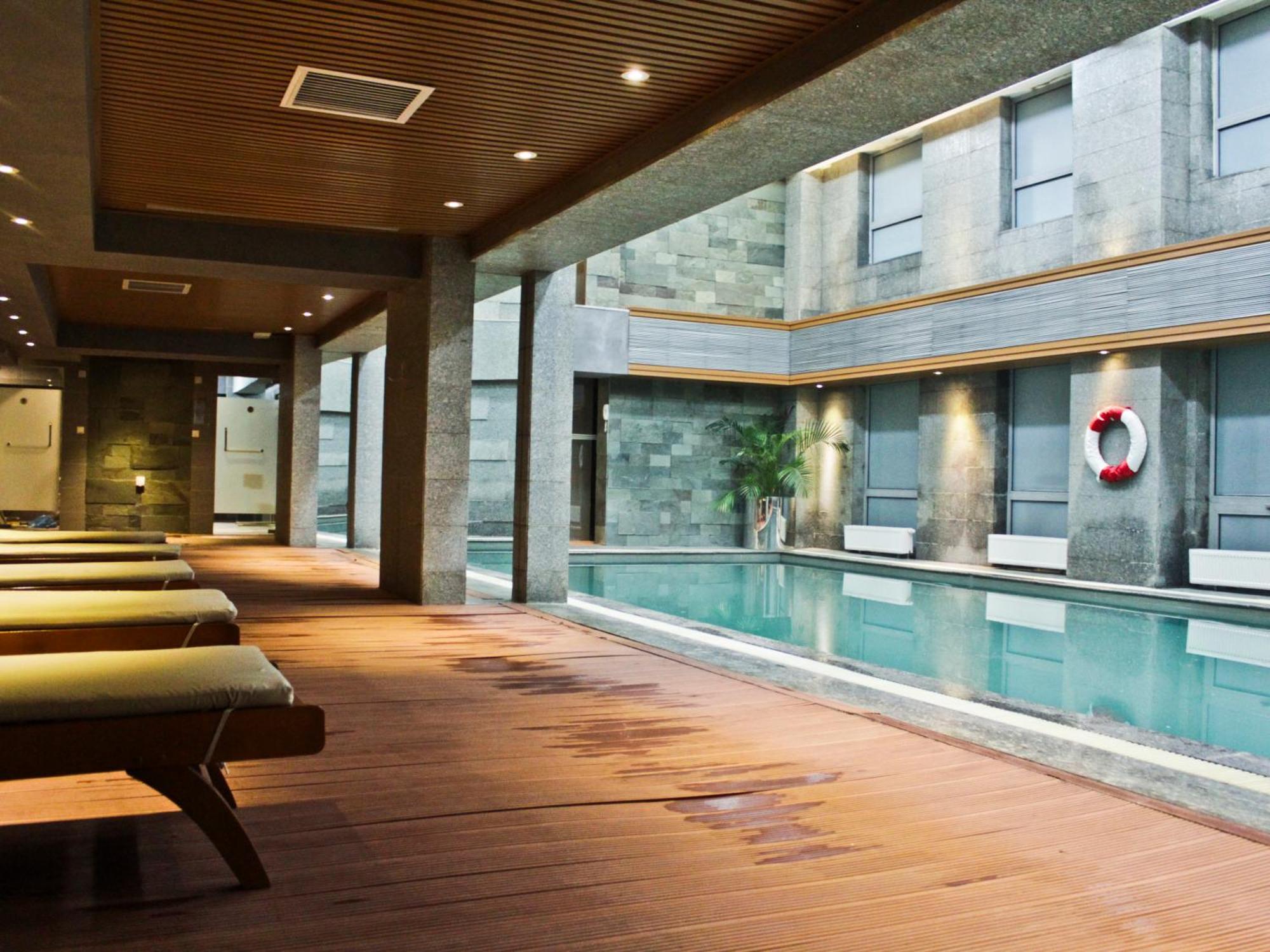 The Corporate Hotel And Convention Centre Ulaanbaatar Ngoại thất bức ảnh