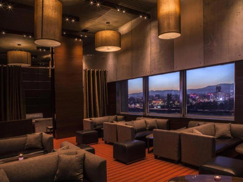 The Corporate Hotel And Convention Centre Ulaanbaatar Ngoại thất bức ảnh